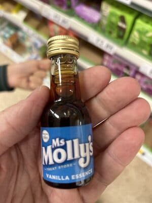 Molly's Vanilla Essence