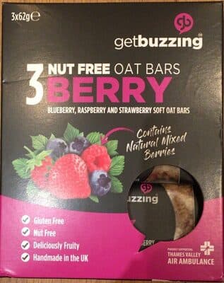 Berry nut free oat bars