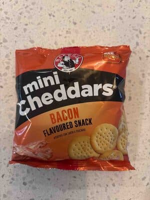 Mini Cheddars Bacon Flavored