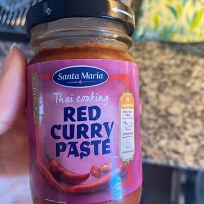 Red curry paste
