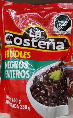 Frijoles negros enteros