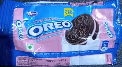 Oreo Strawberry Biscuit