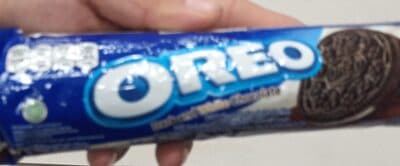 Oreo Dark and White Chocolate Flavoured Cream Sandwich Cookies