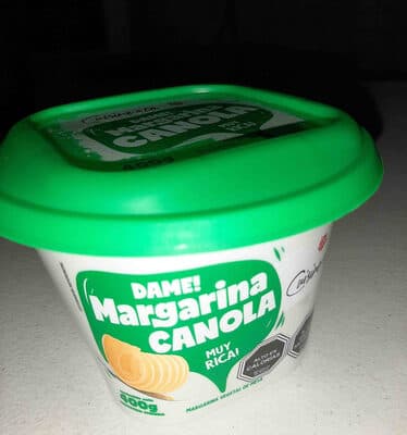 Margarina de canola cuisine