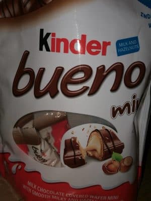 Kinder Milk and Hazelnuts Bueno Mini