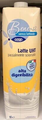 Latte UHT Parzialmente Scremato