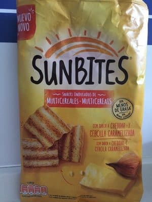 Snacks Ondulados de Multicereales con Sabor a Cheddar y Cebolla Caramelizada