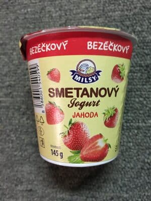 Bnoveck Cream Yoghurt Strawberry