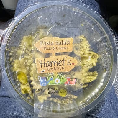 Pasta Salad Pesto & Cheese