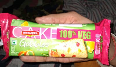 Cake 100% Veg Gobbles Fruity Fun